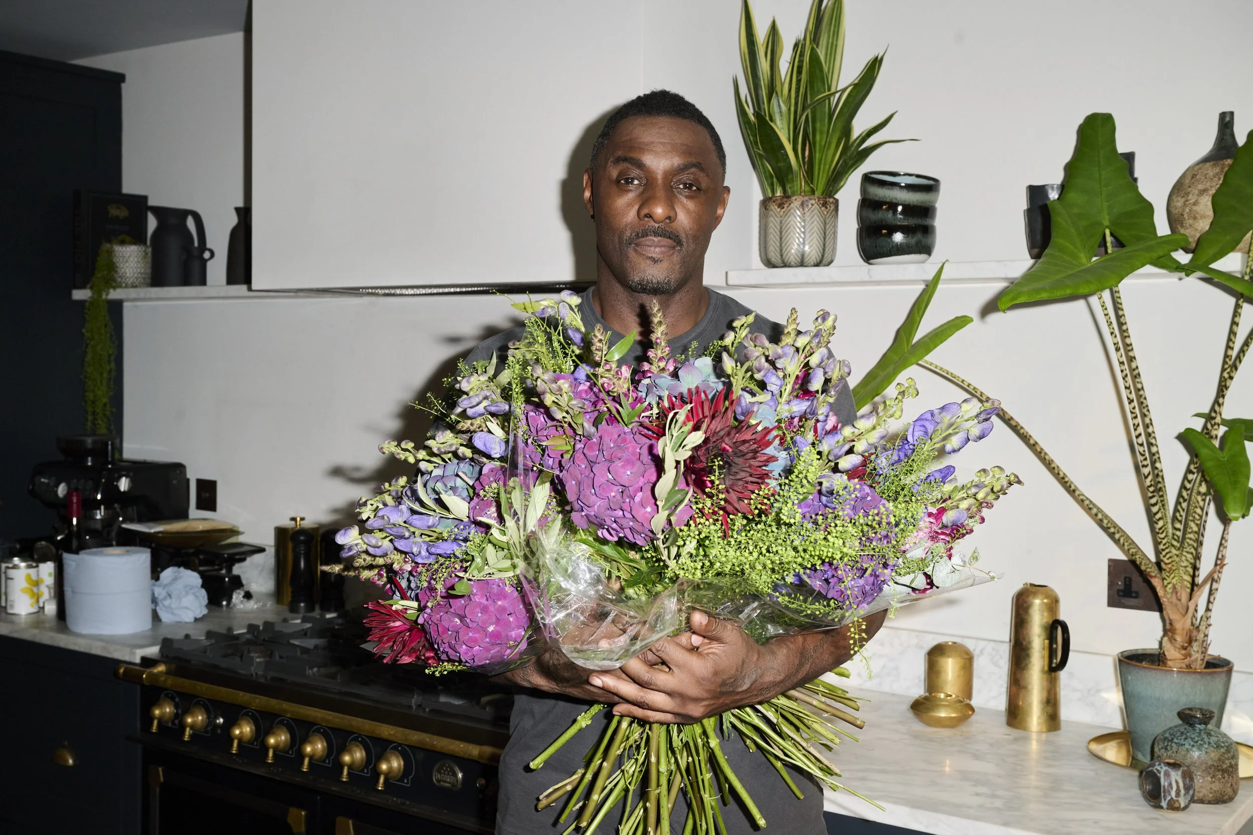 EDRIS ELBA-LOOK-01-004.jpg