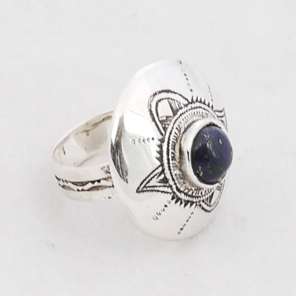 Rattle-ring-with-lapis-3.jpg
