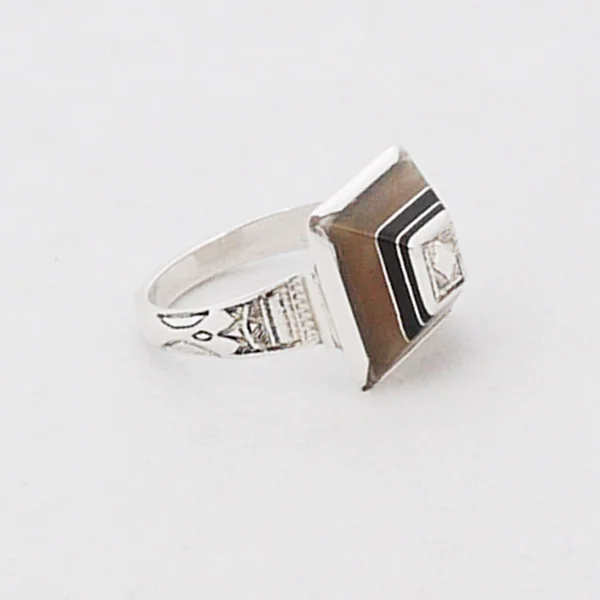 Square-stone-and-ebony-ring-5.jpg