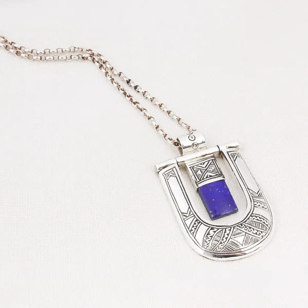oval-Shape-with-Square-Lapis-3.jpg