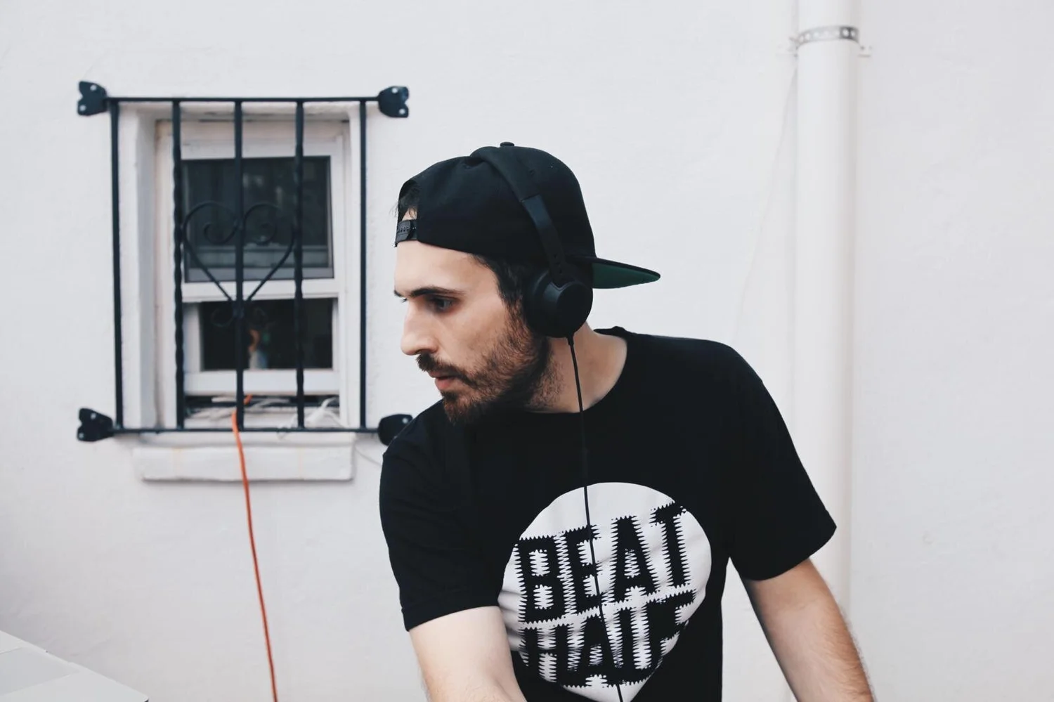Christian Vargas — Building Beats