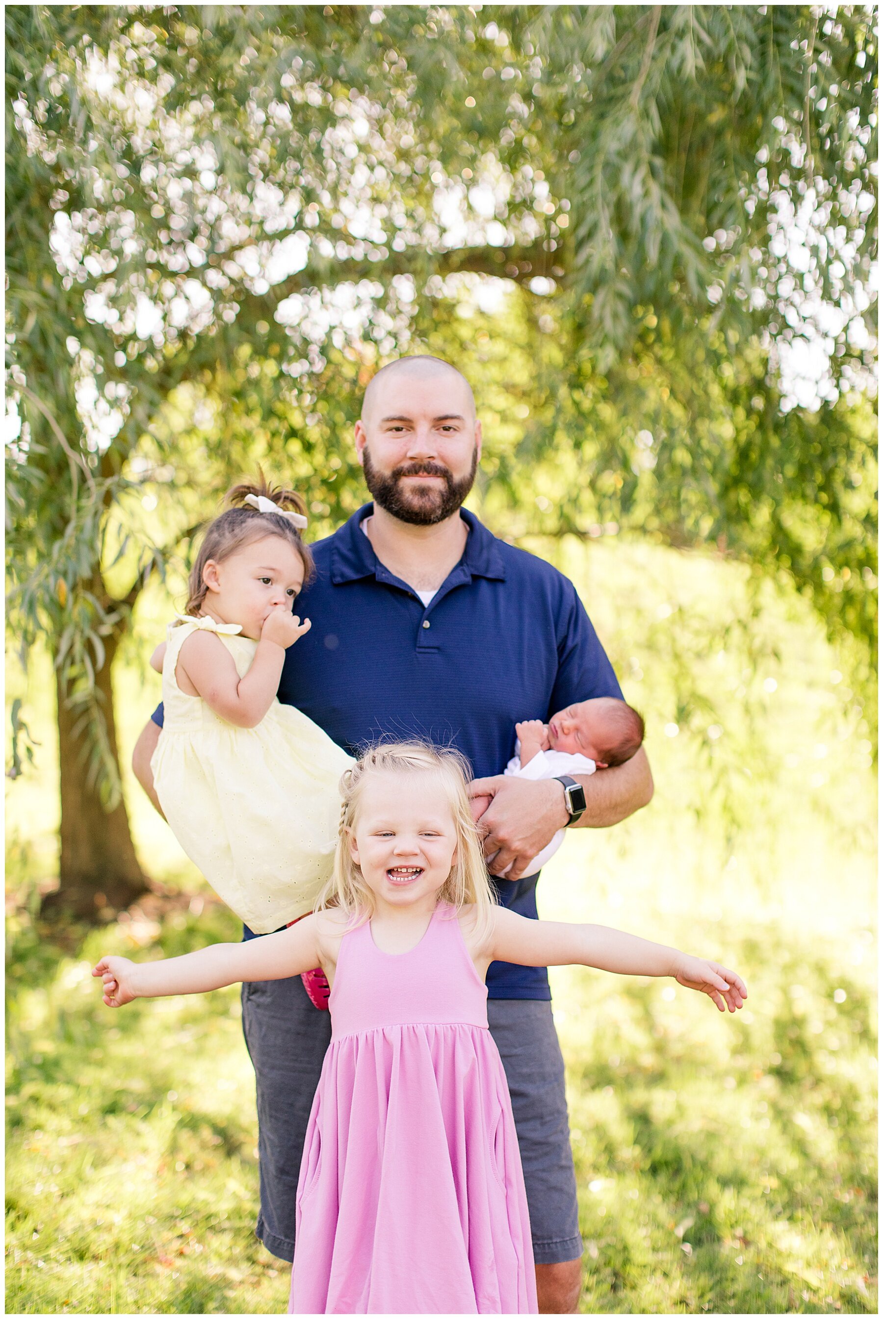 Outdoor Newborn Session_0034.jpg