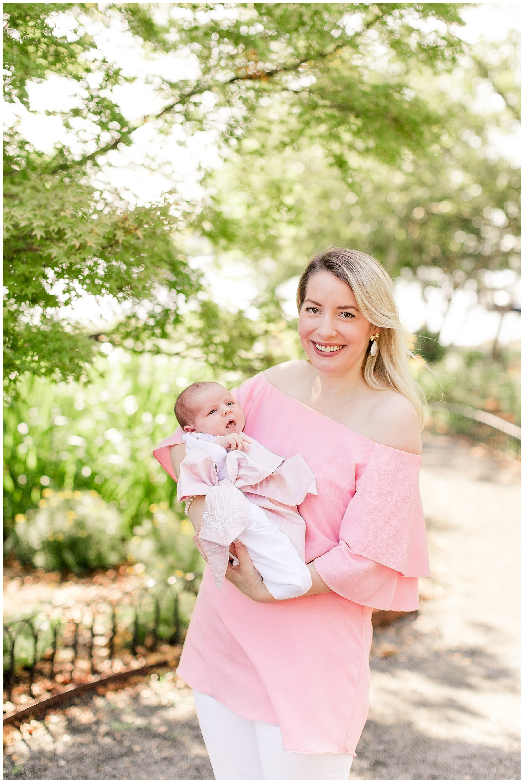 Outdoor Newborn Session_0053.jpg