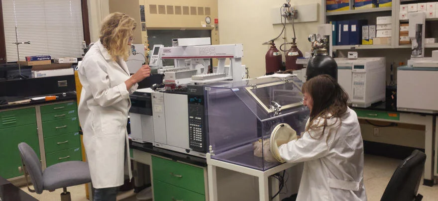 lab_picture.jpg