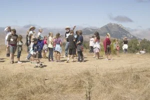 Kid-Tour-300x200.jpg