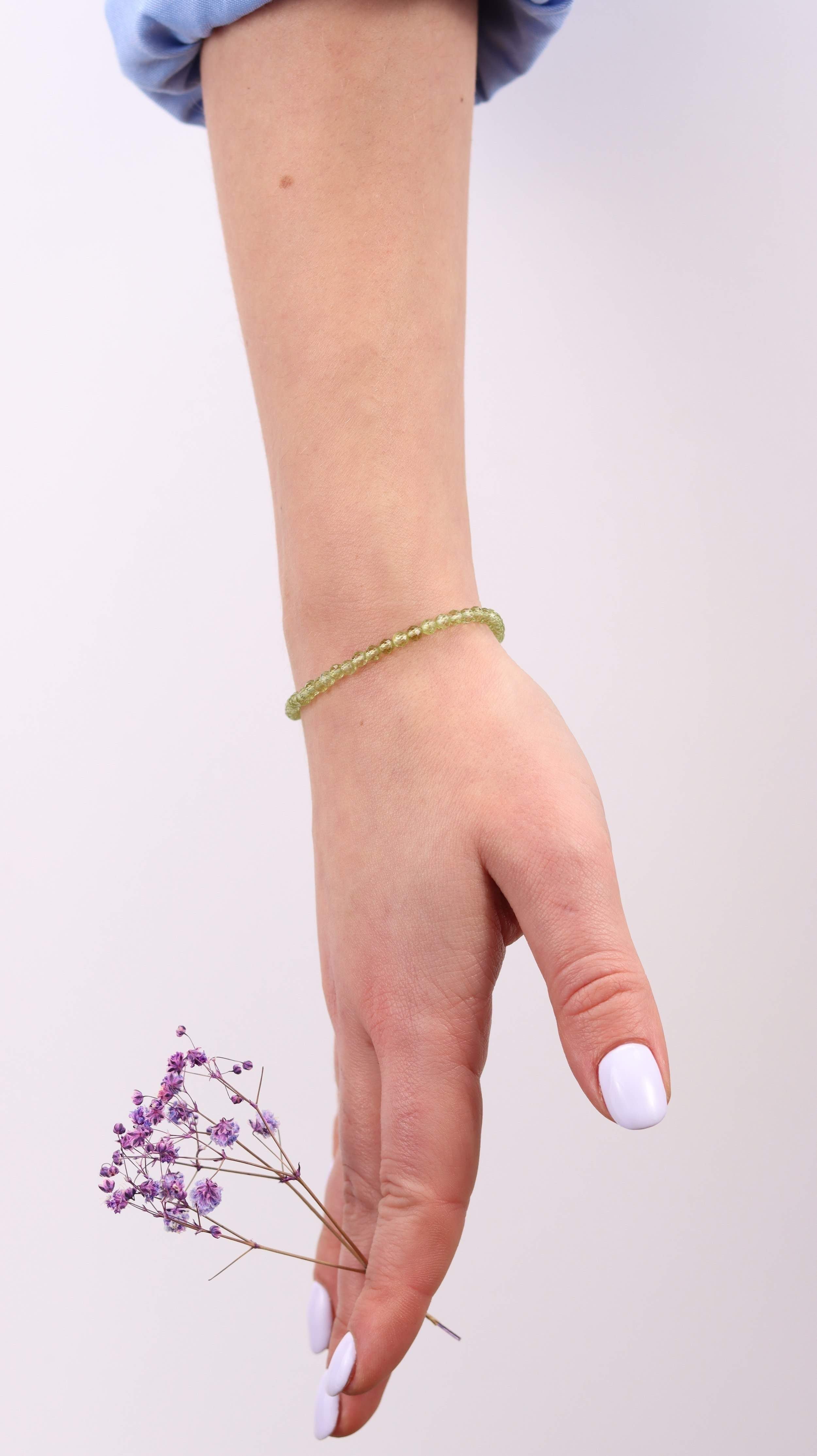 Bracelet Péridot - Pierre pour la réduction du stress - SOLYA - Lithothérapie - E-shop de minéraux, cristaux & pierre - Pierre naturelle - Pierre éthique