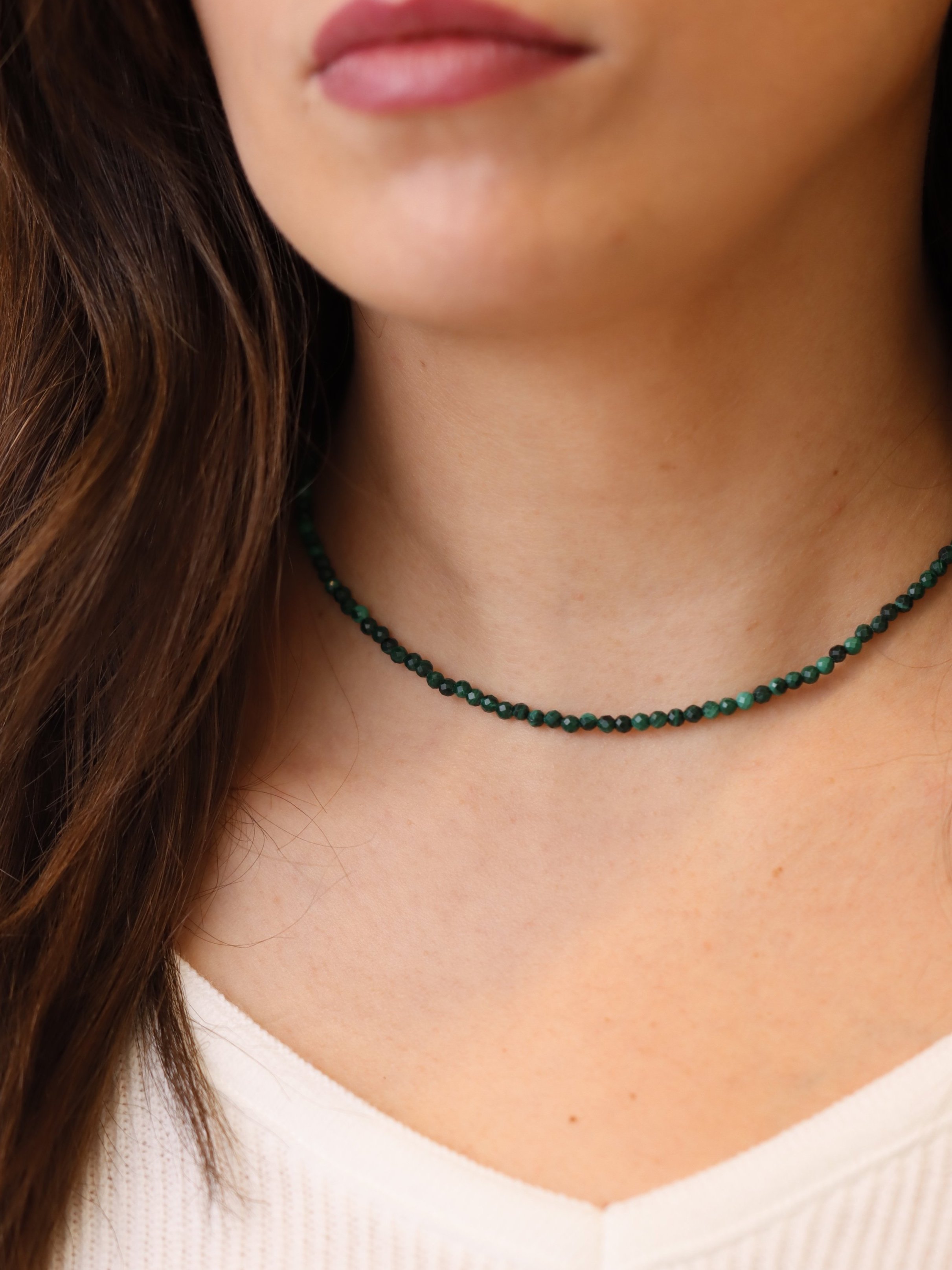 Collier ras-de-cou Malachite -Pierre pour l'Équilibre de l'Âme & la persuasion - SOLYA - Lithothérapie - Cristaux, Minéraux - Belgique - Bruxelles - Uccle - Pierre éthique - Pierre naturelle
