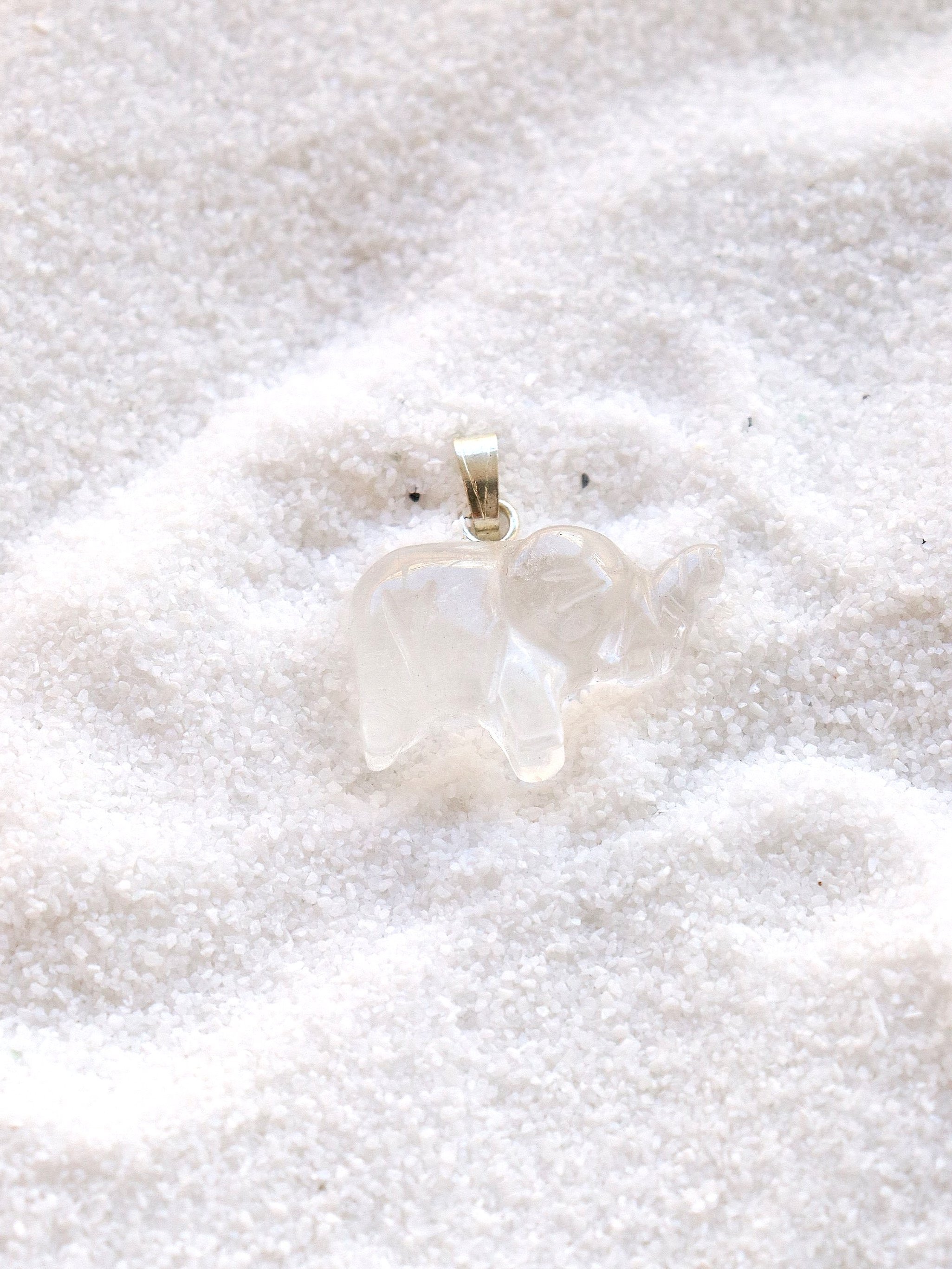 Pendentif éléphant en Cristal de Roche - Se recentrer sur son intention