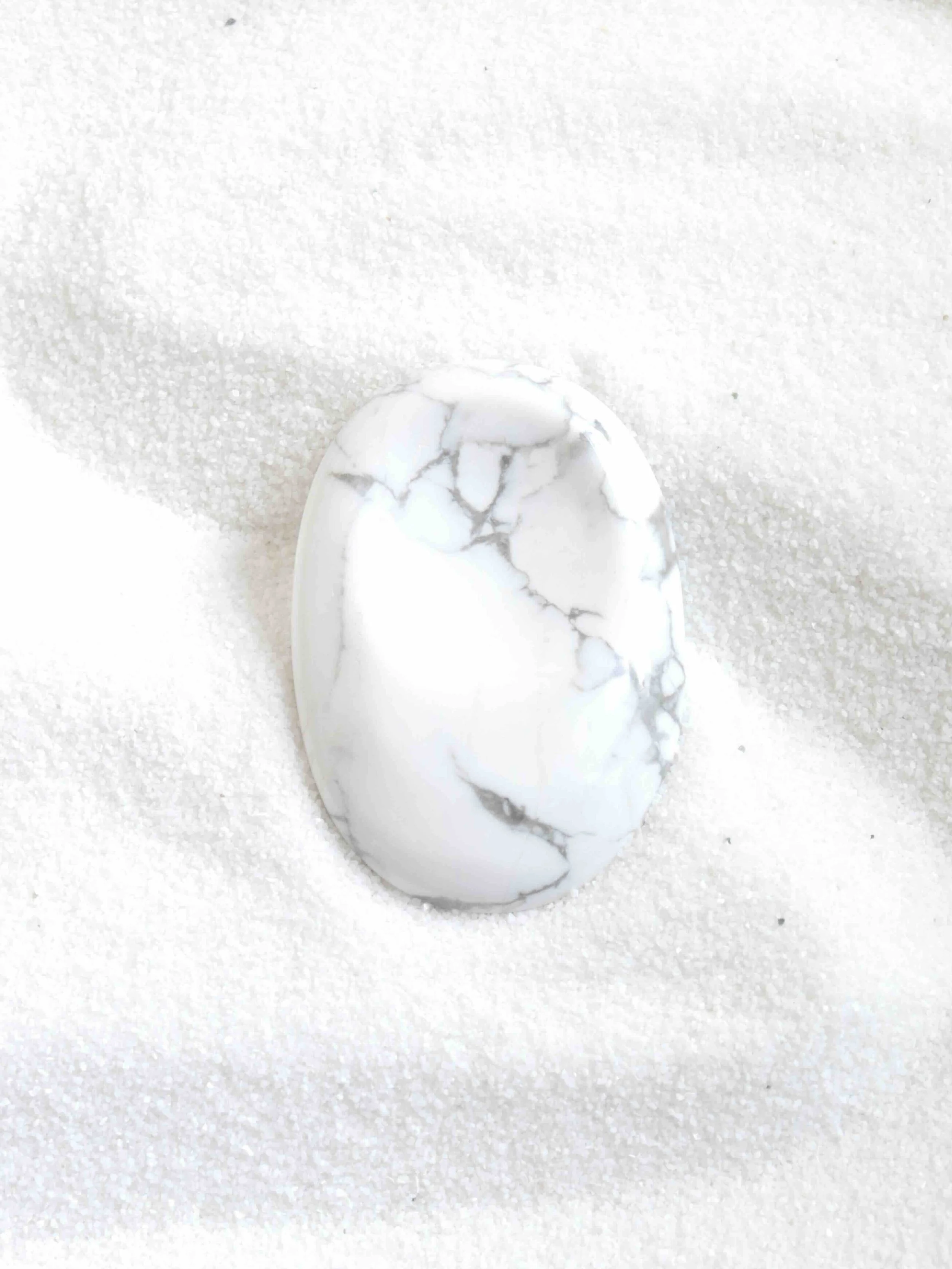Pierre anti-stress Howlite - Retrouver sa stabilité
