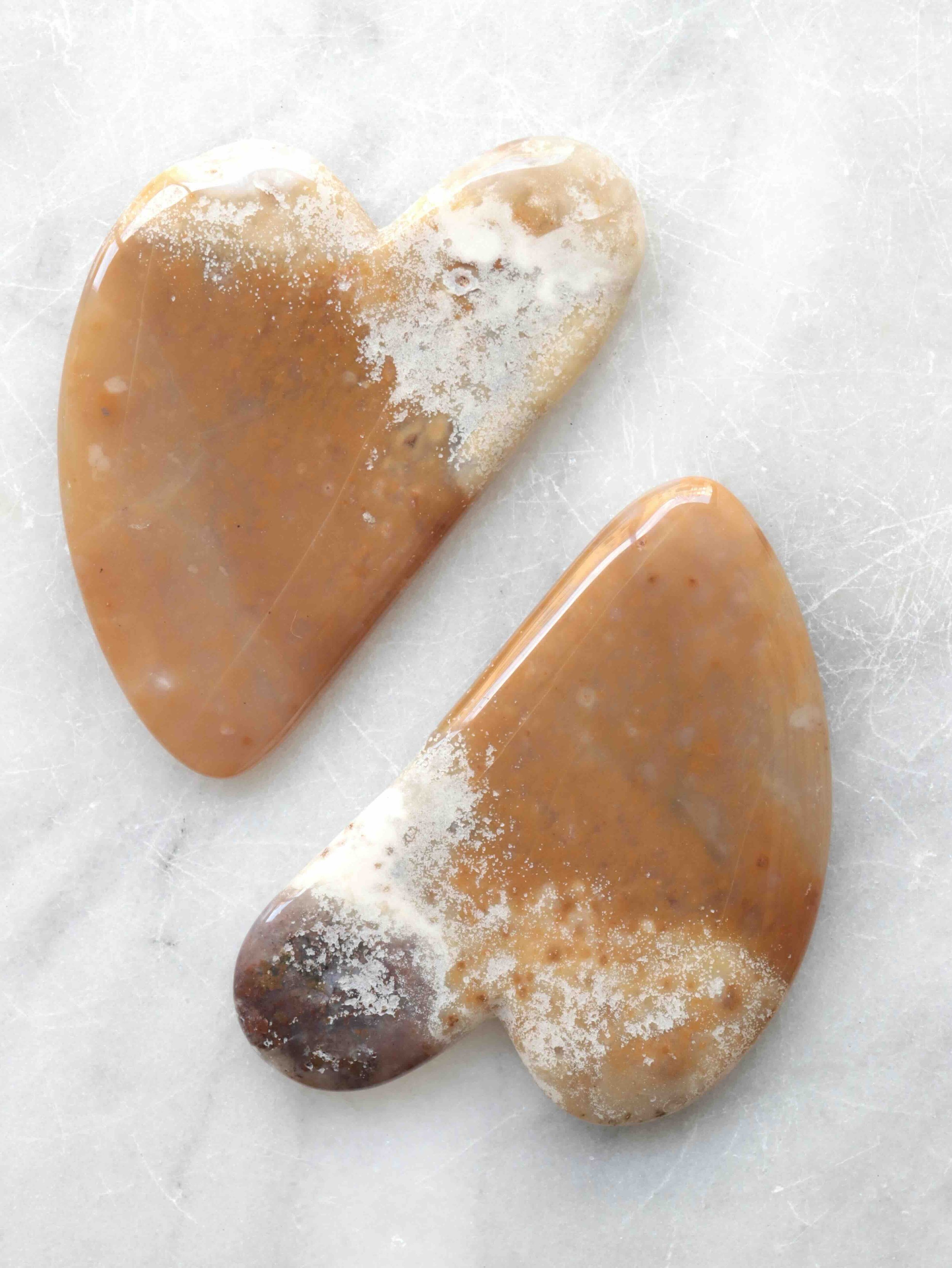 Gua sha en Jaspe Polychrome - Outil de massage en pierre naturelle pour la Confiance & la Sécurité - SOLYA - Lithothérapie - Cristaux, Minéraux - Boutique en Belgique - Bruxelles - Uccle - France
