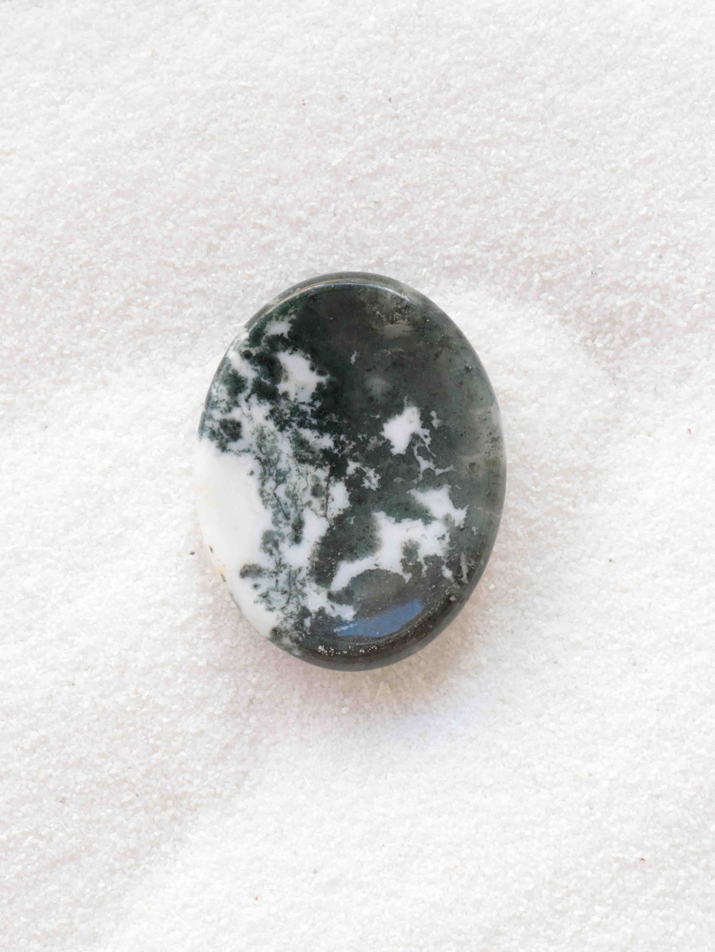 Pierre anti-stress Agate mousse- Pierre pour se réinventer - Eshop pierres naturelles & éthiques - SOLYA - Boutique en ligne de lithothérapie - Belgique