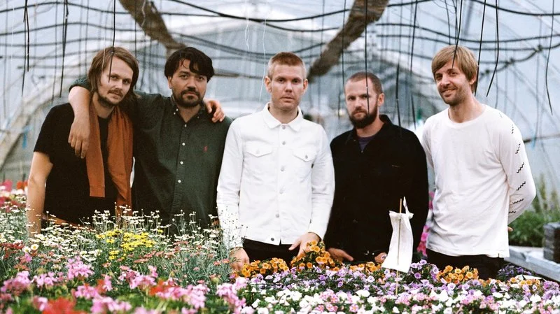 Scandinavian Indie-Pop outfit BEEZEWAX Drop New Single!