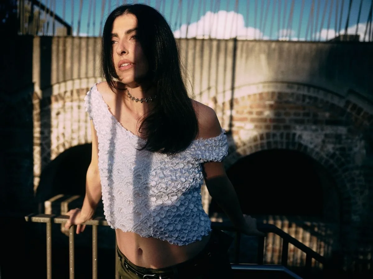 "Anna Lunoe Unveils Pearl Remix Collection"