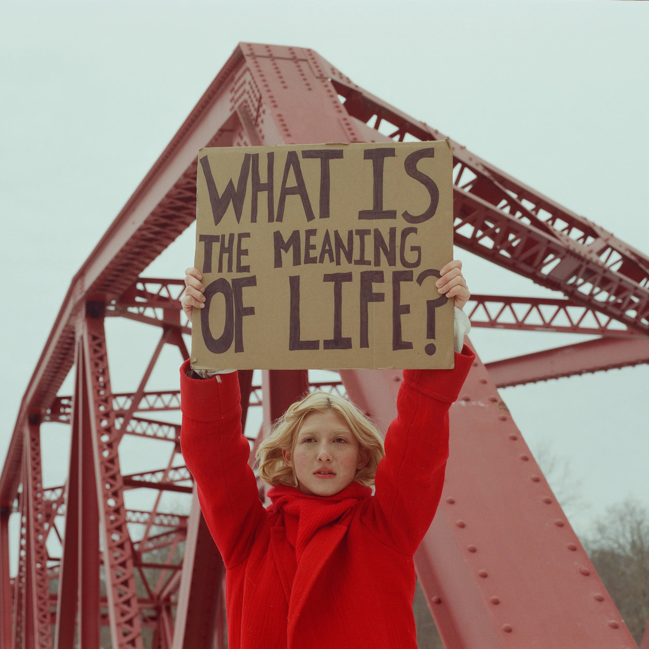 "meg elsier Debuts New Single 'Meaning of Life'"