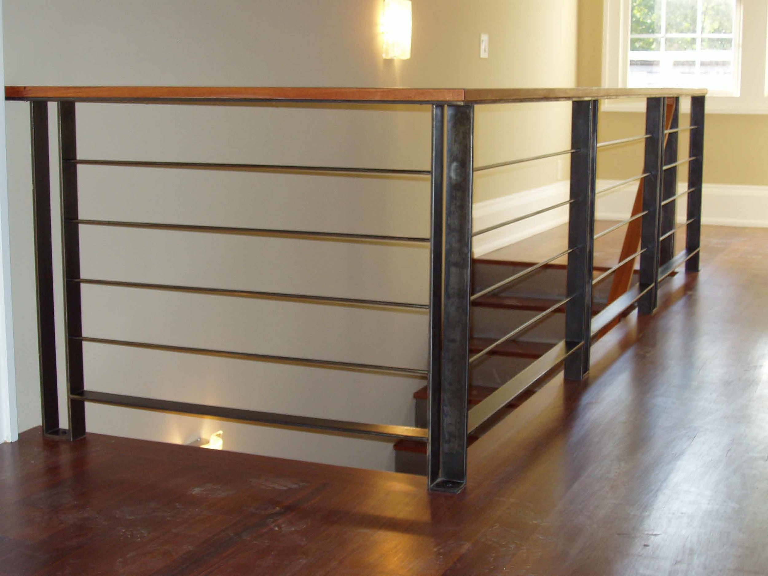modern horizontal railing
