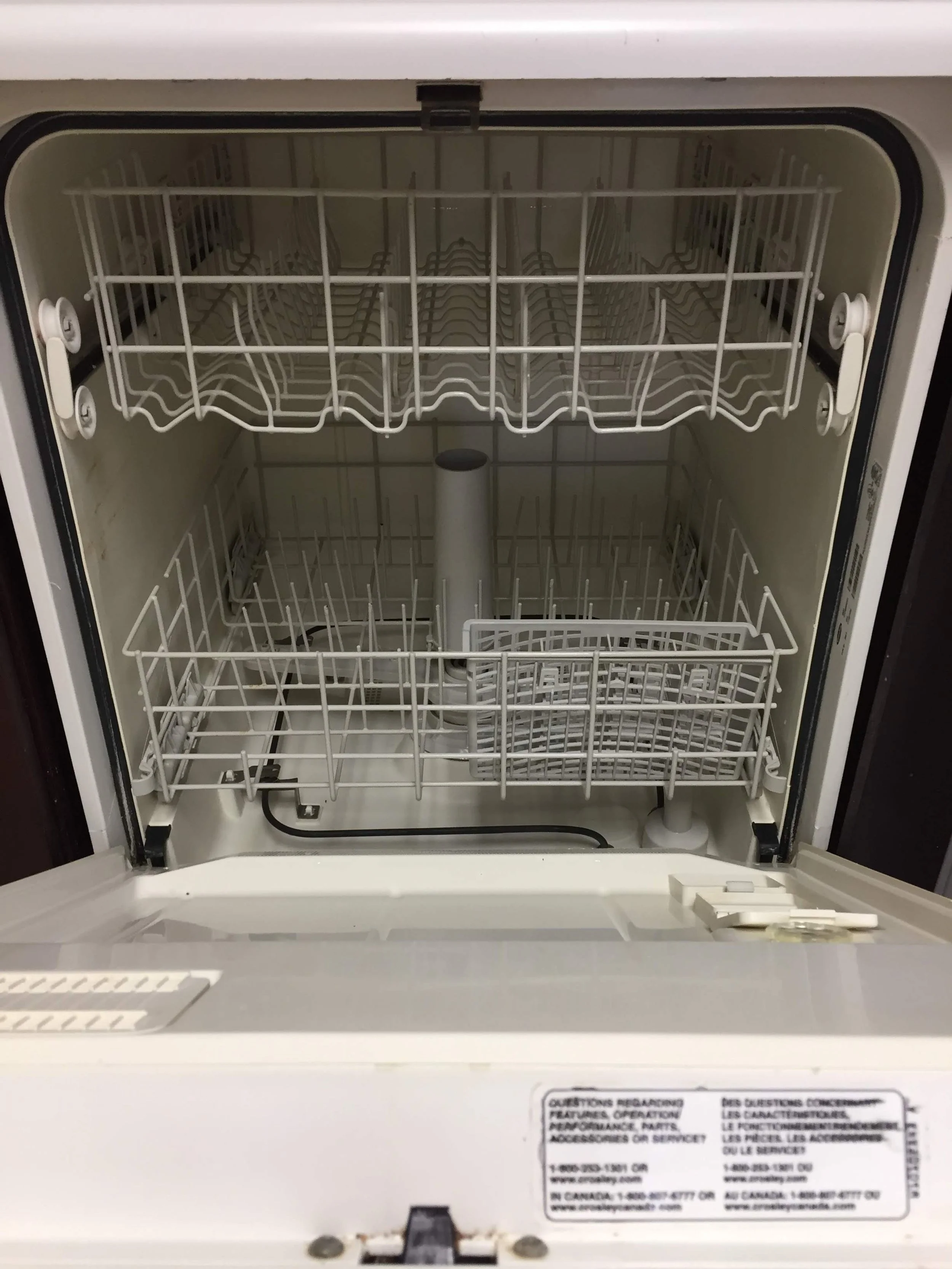 How to Clean Your Dishwasher