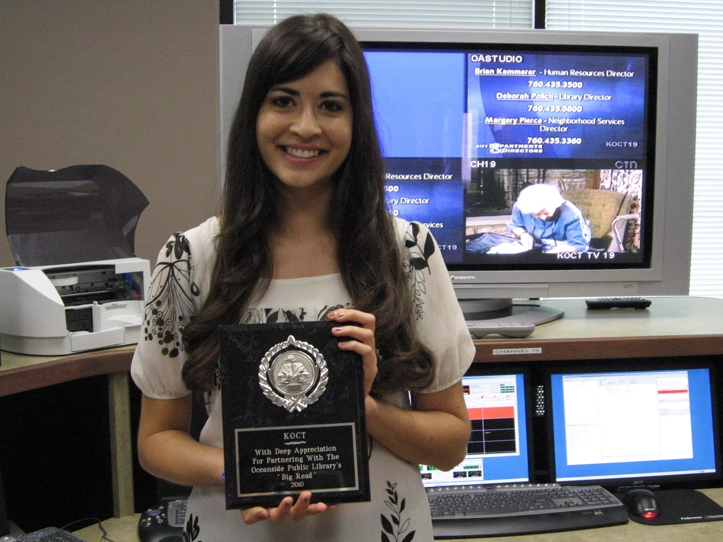 Big Read Award Elena Gomez 002.jpg