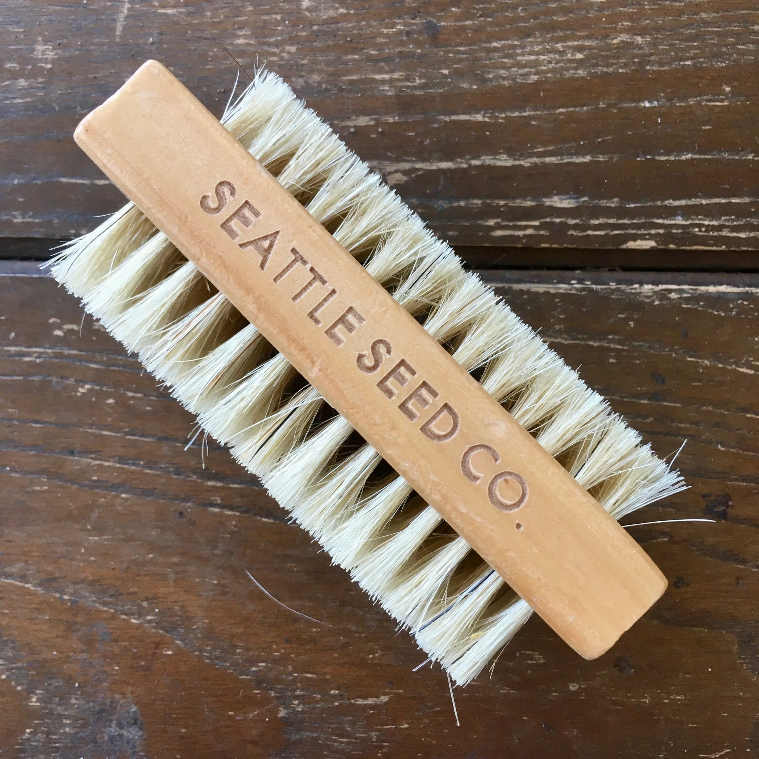 5DCC70FF-E5B2-4D62-A53C-CFB1017B1AD0