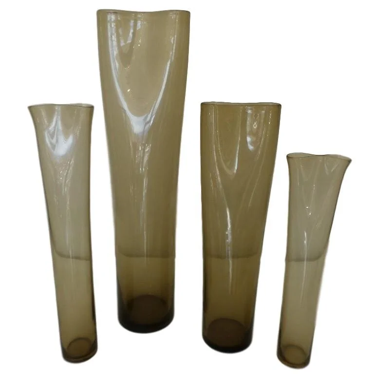 Blum Vases, Bronze