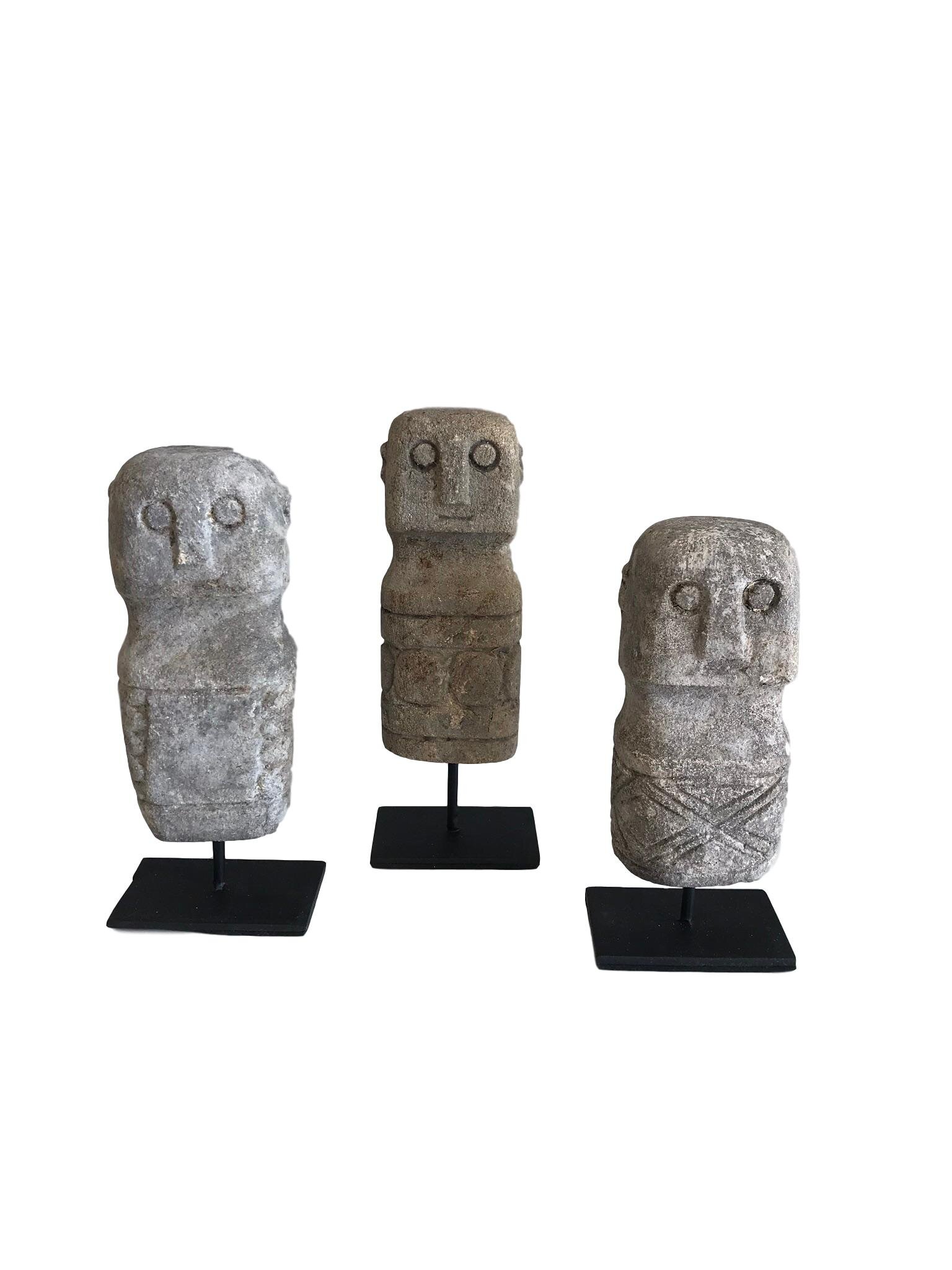 Small Sumba Figures