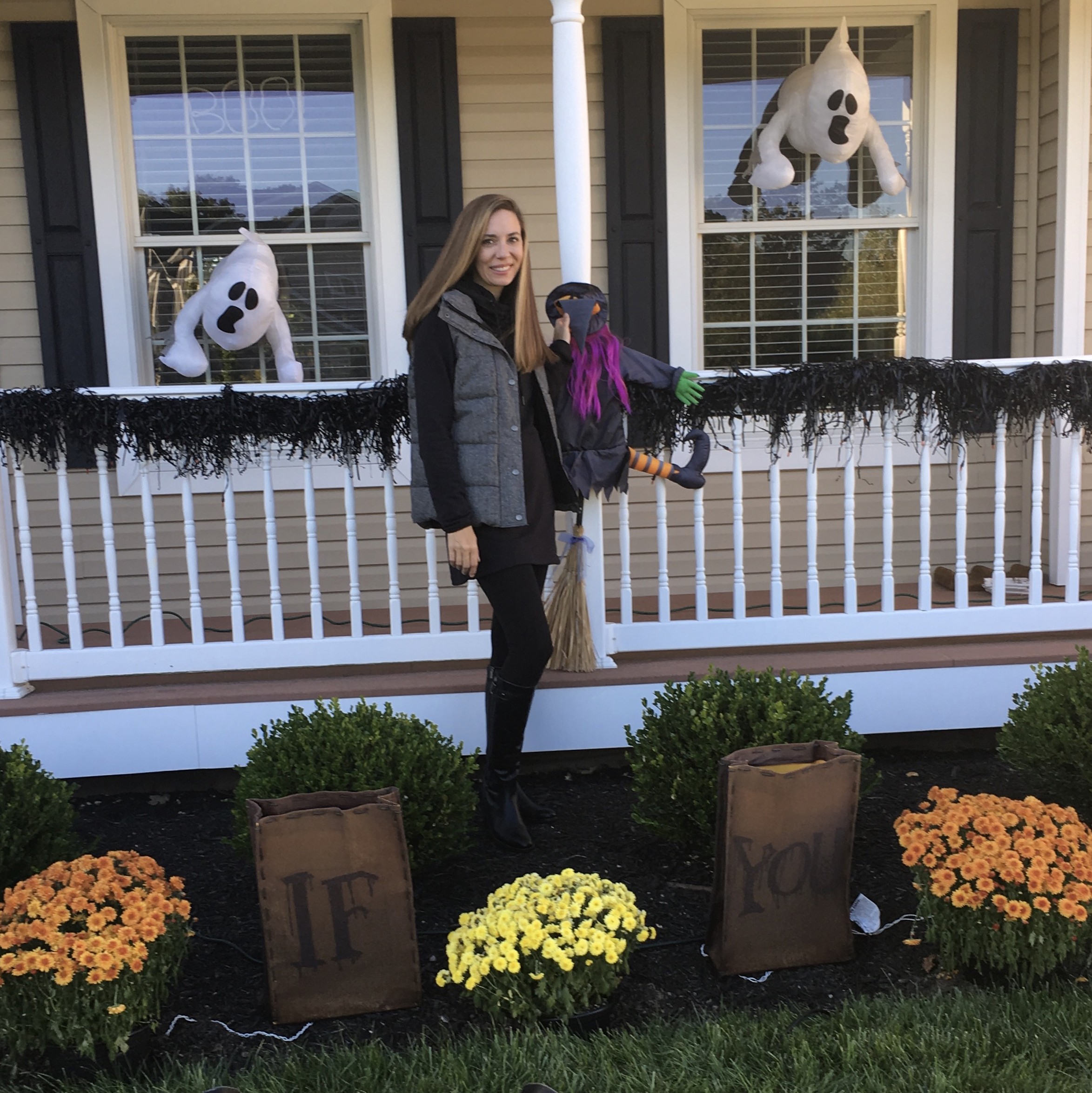 Decorating the house for halloween
