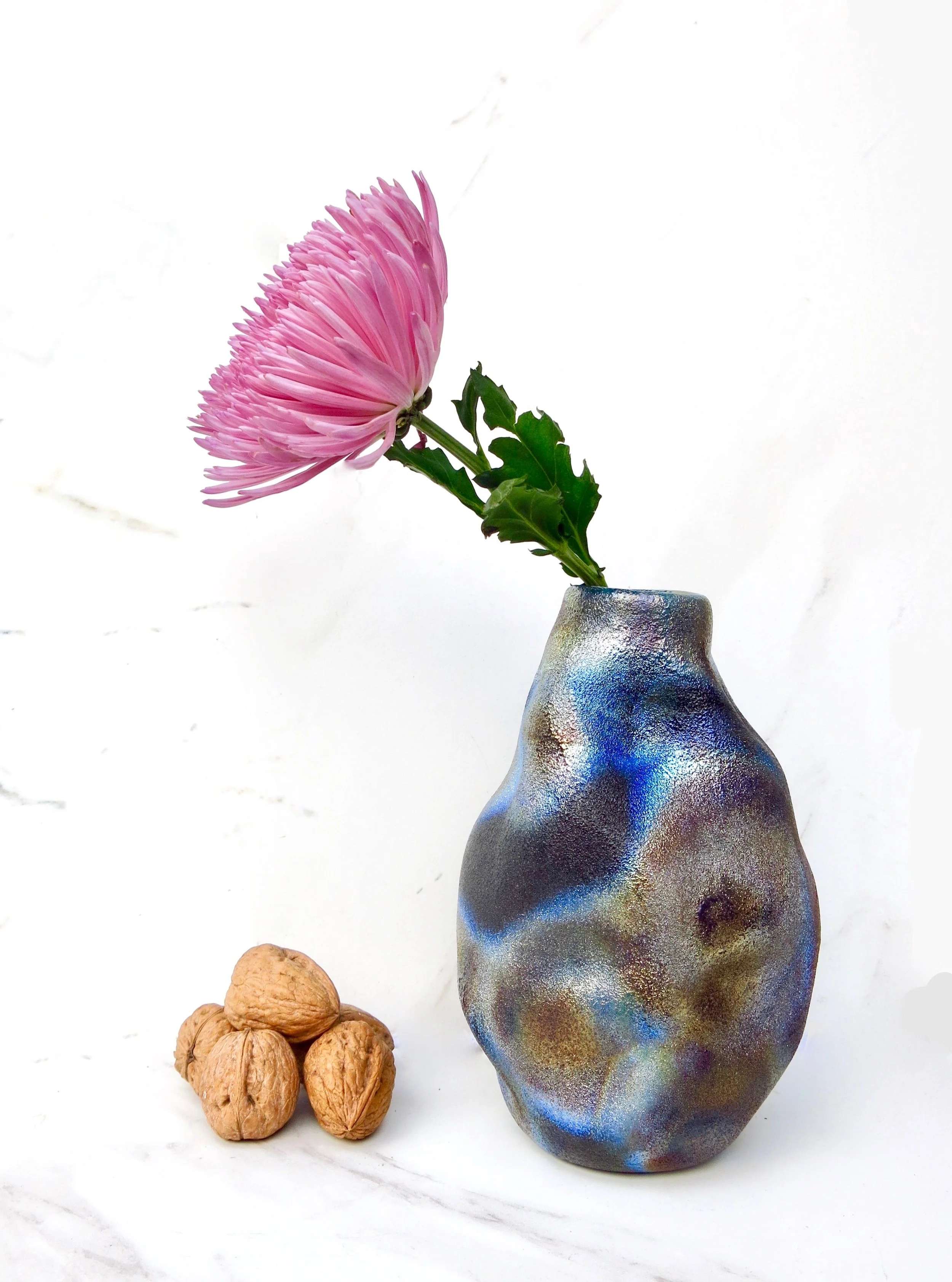 Balefire-moonrock-glass-vase-profile.jpg