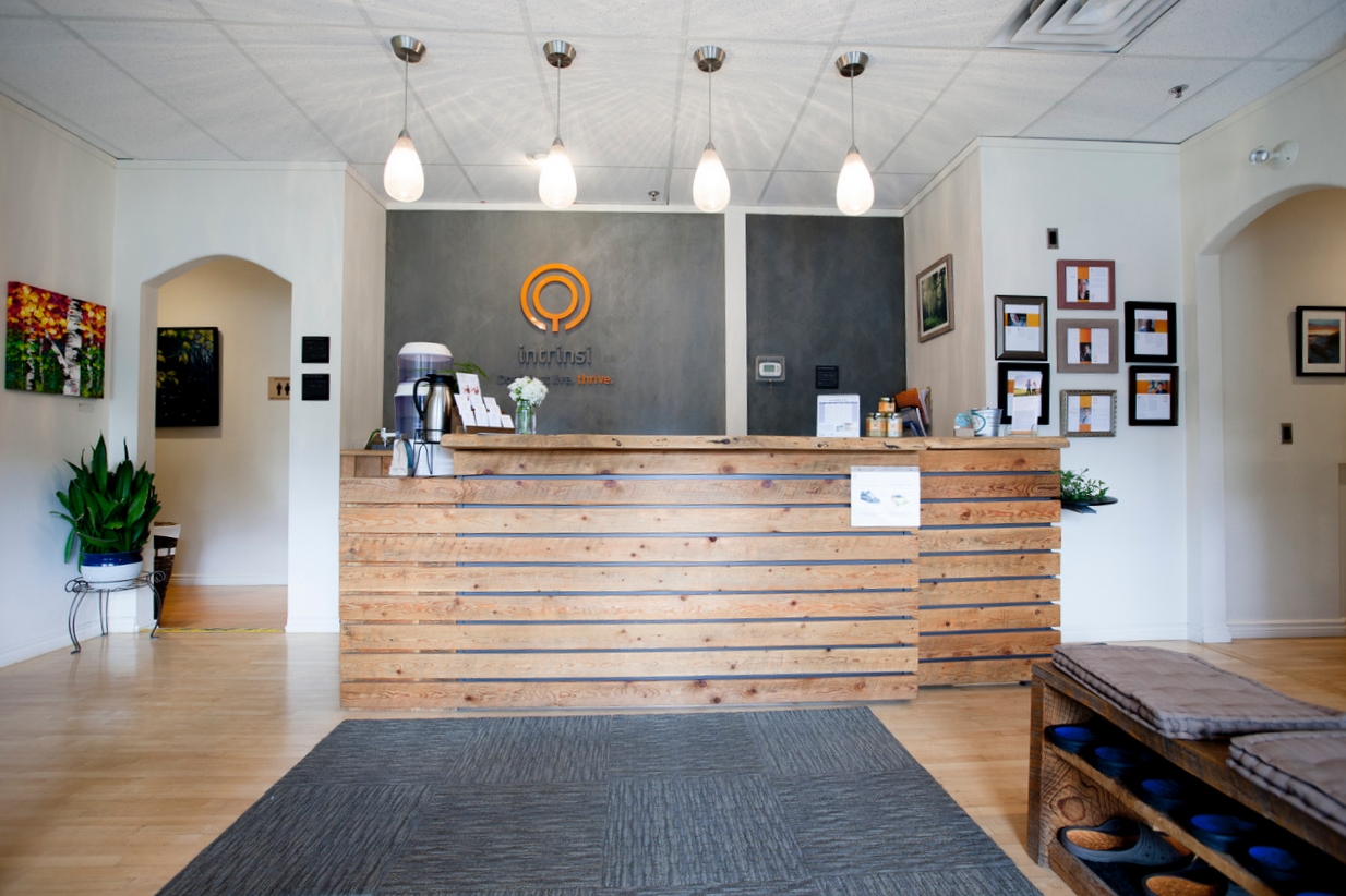 The front entrance at Intrinsi