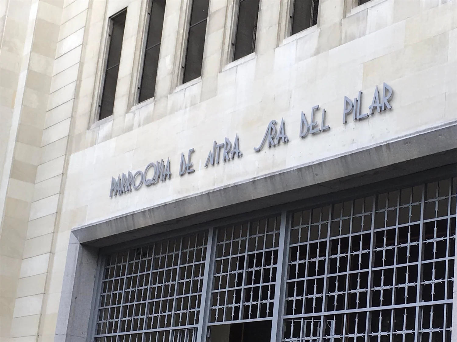 La Parroquia de Nuestra Señora Del Pilar en Madrid , una de las sedes elegidas por el artista para desarrollar el proyecto Amén .