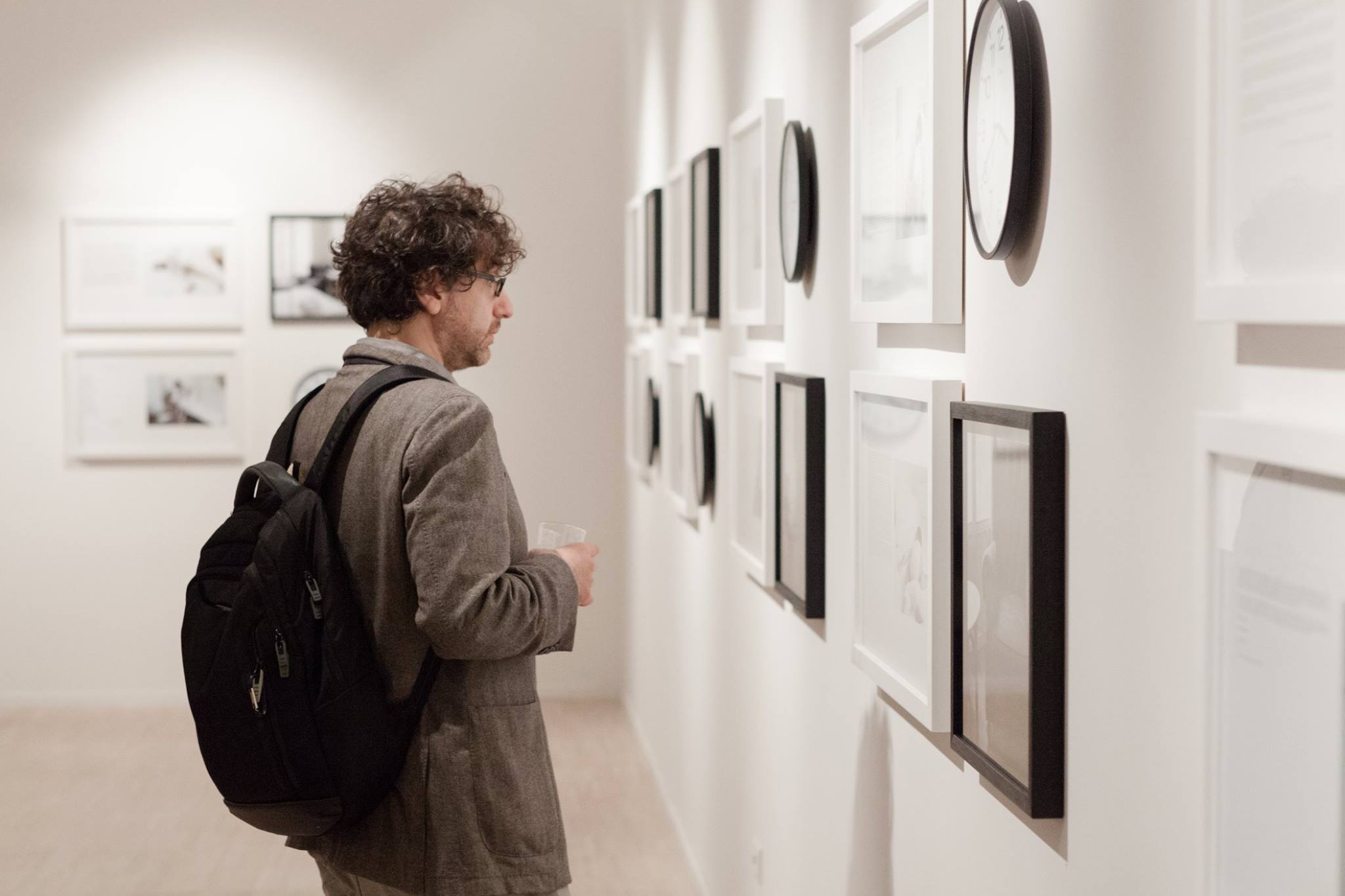 Exposición Abel Azcona I Las Horas en Rossmut Gallery de Roma del 16 Noviembre al 27 Marzo de 2016.