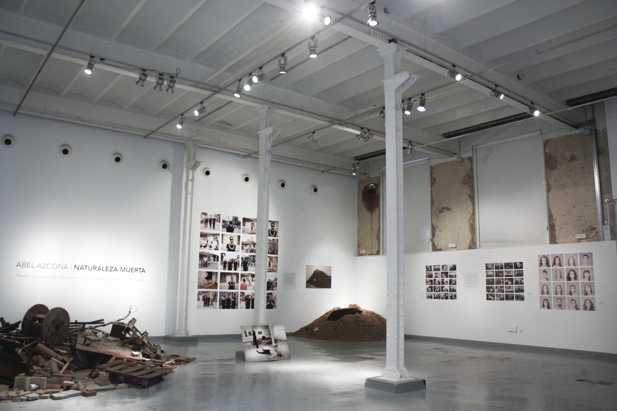 Exposición Abel Azcona I Naturaleza Muerta en Roca Umbert Fàbrica de les Arts del 6 al 30 Abril de 2017.
