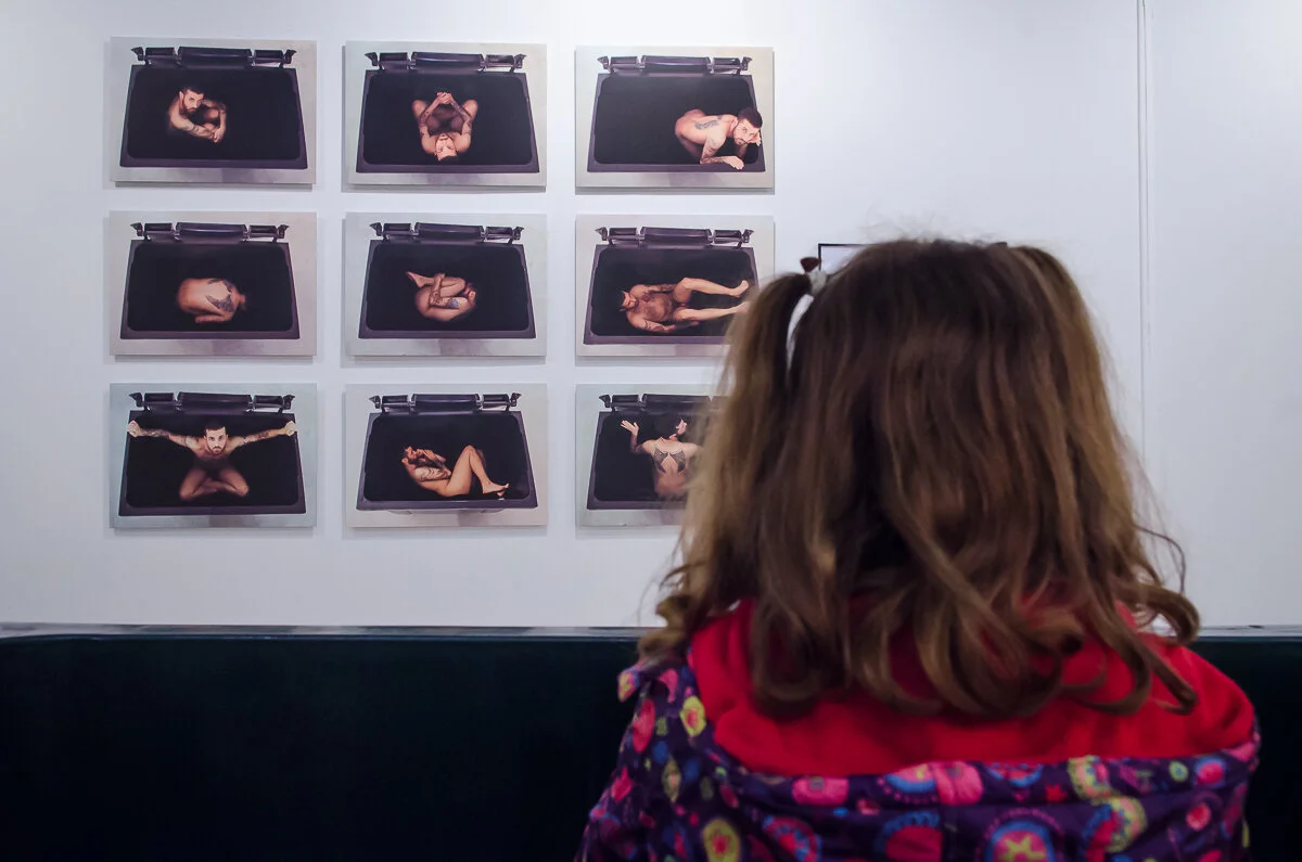 The work was one of the main pieces in "Unearthed": A retrospective view of the artist's political and subversive work, dedicated to Azcona in his adoptive city Pamplona.