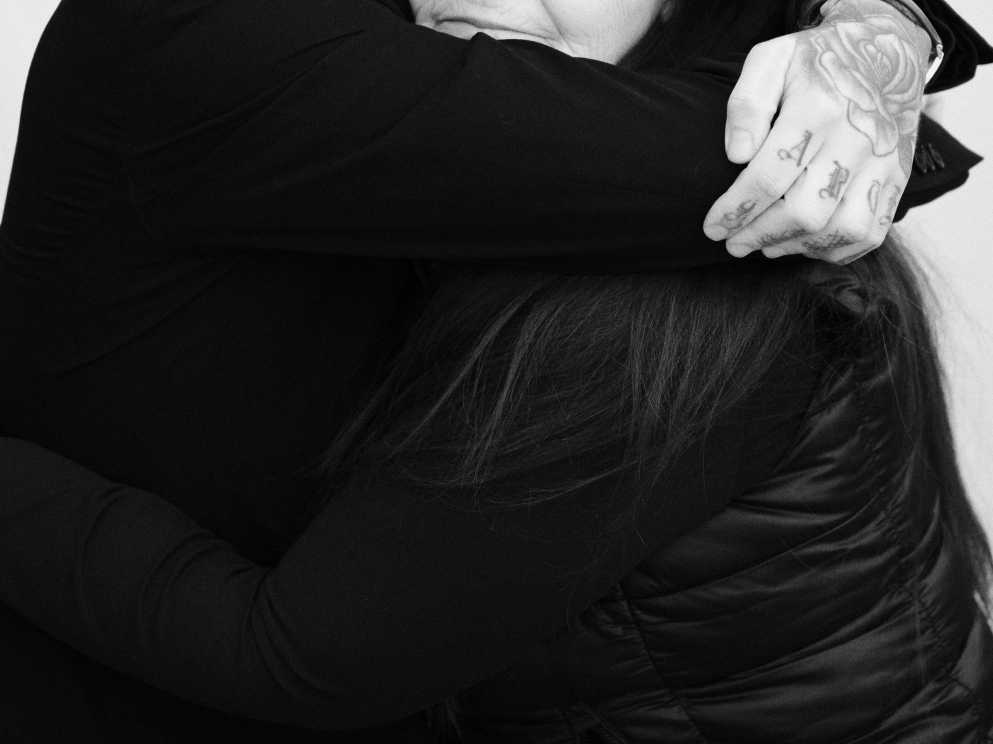 DÍPTICO ABRAZO 1.jpg