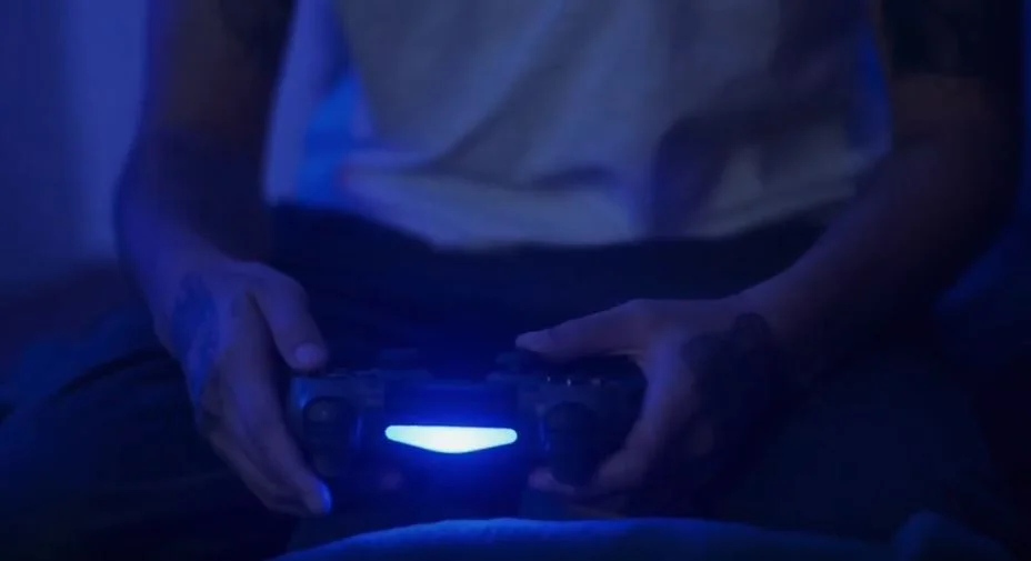 VICTORY CHIMES - 40 DAYS ON THE BRIDGE - (Sponsored Artist)