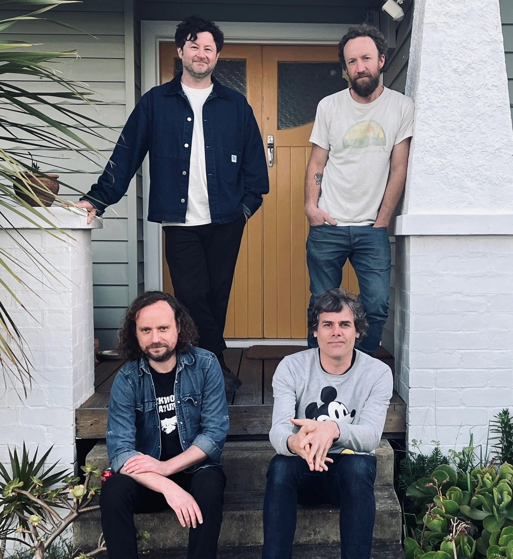 The Owls play the Retreat Hotel Front Bar