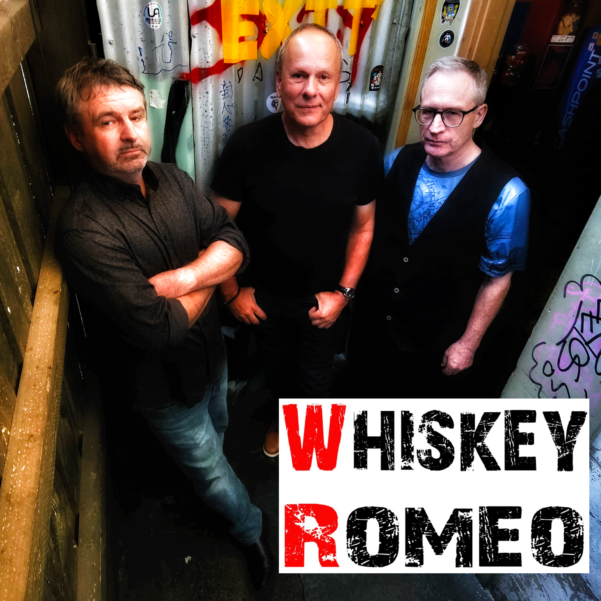 Whiskey Romeo plays the Retreat Front Bar