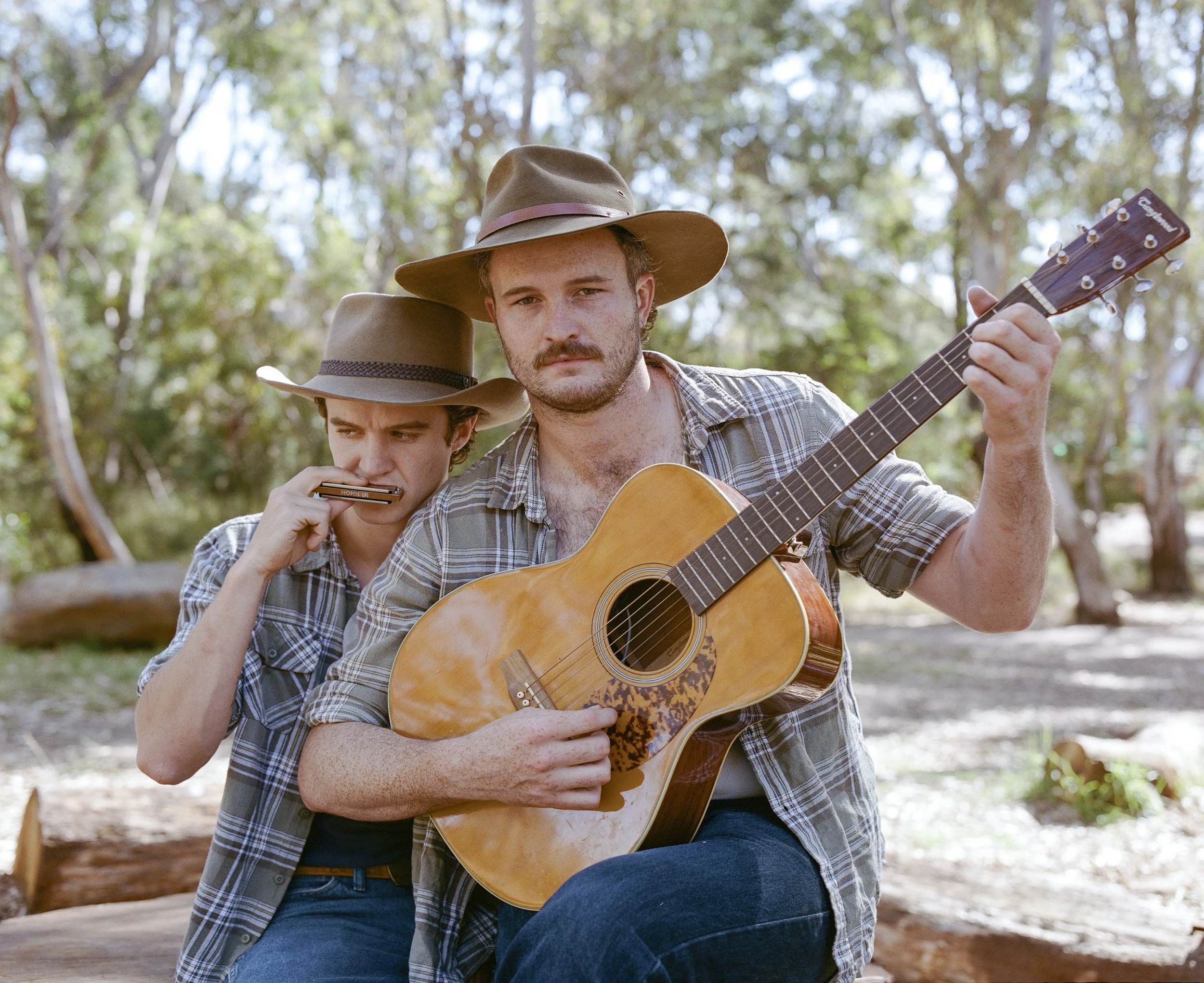 The Ironbark Brothers at The Retreat Hotel w/ Katie May