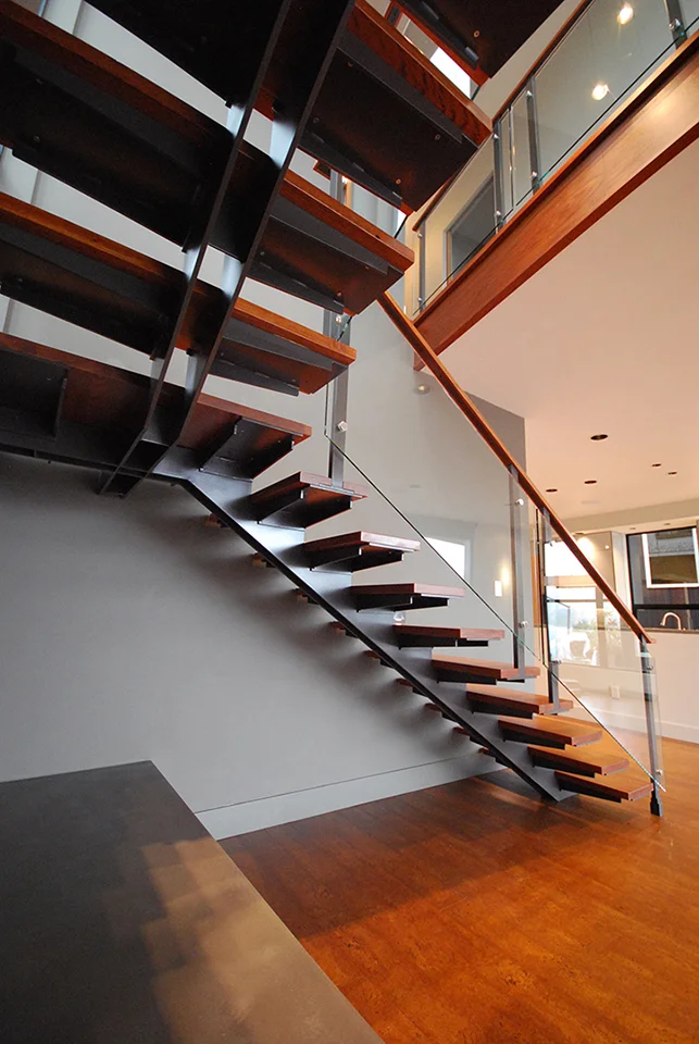 05-Holtz-Stair-110614-0728-REDUCED-DPI.jpg
