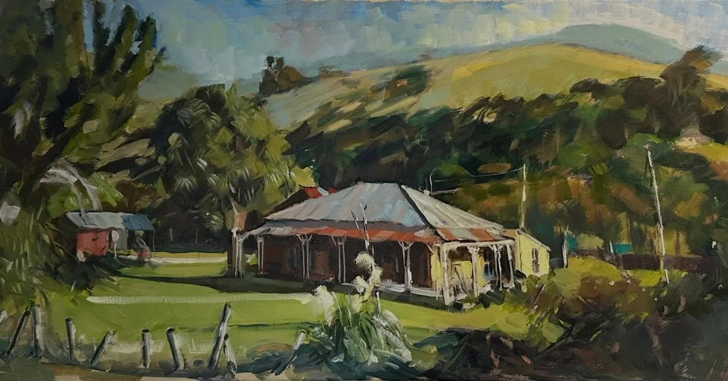 Another old villa at Okains, oil pleinair with a bit more in studio. Banks Peninsular South Island Newzealand.  Lovepainting🎨
