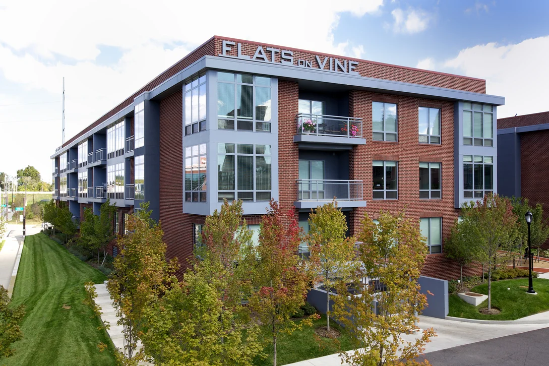 Flats on Vine main.jpg