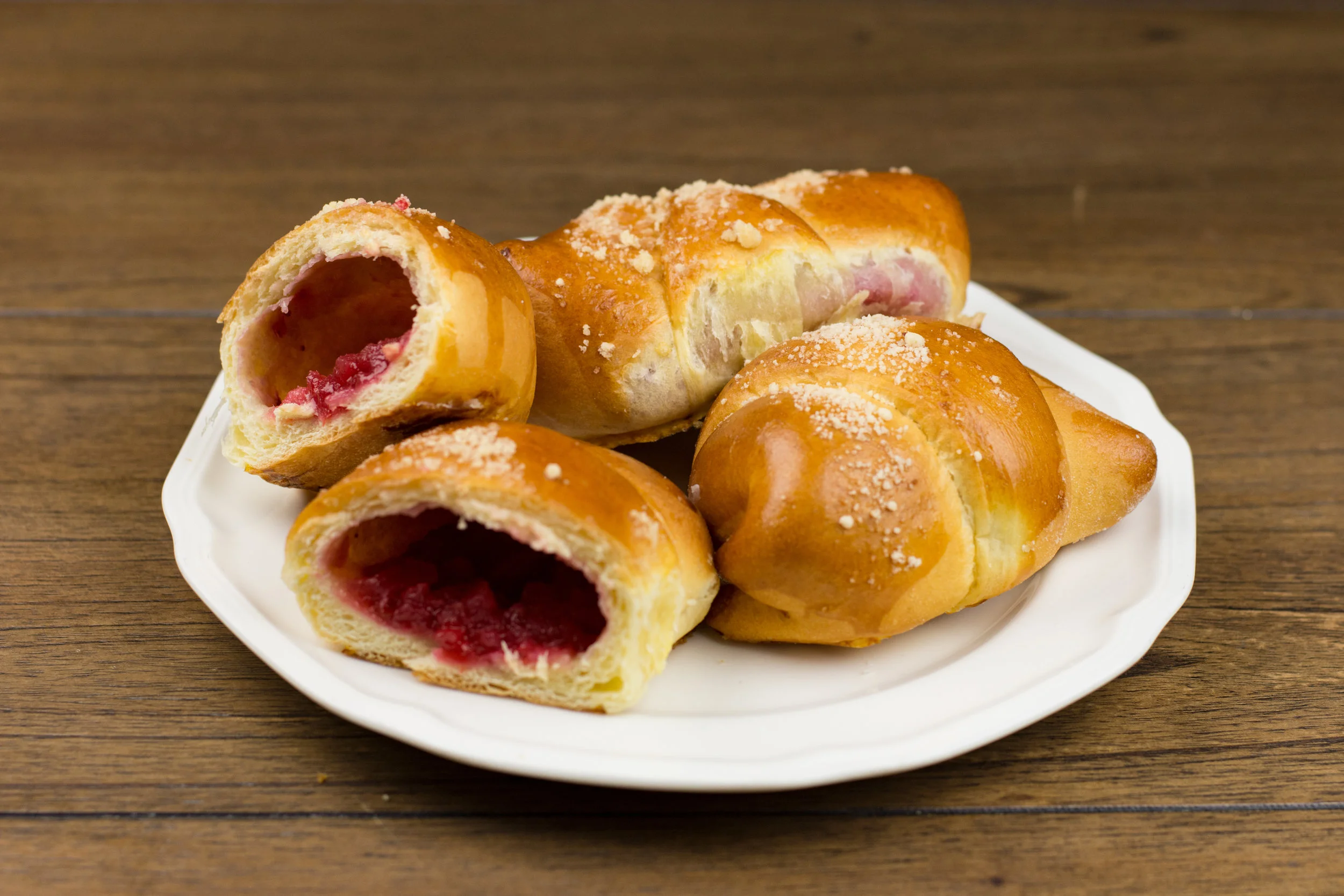 Apple Strawberry Pirozhok