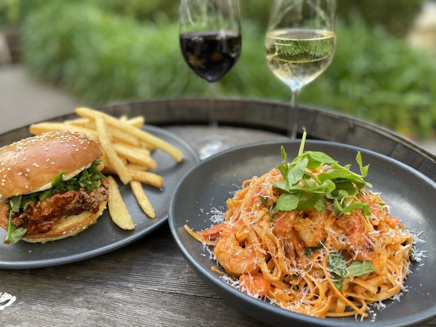 Feeling a little sluggish post the Easter long weekend? Why not start the week with lunch @treasury1860. Grab a weekly burger or pasta special and a pint of lager or glass of house wine for just $25!

Seriously #goodvalue #lunchspecial in a seriously