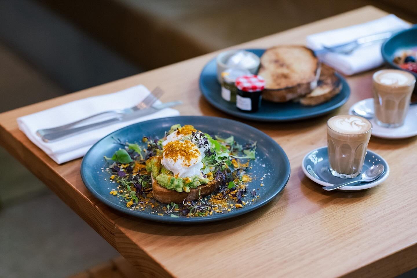 We are for breakfast every day of the Easter Long weekend! From 8am to 11am.
To make a booking, just visit our website www.treasury1860.com.au

Photo: @davidvincentrocca 
Coffee: @kiccocoffee 

#smashedavo #avocado #brunch #breakfast #adelaide #adela