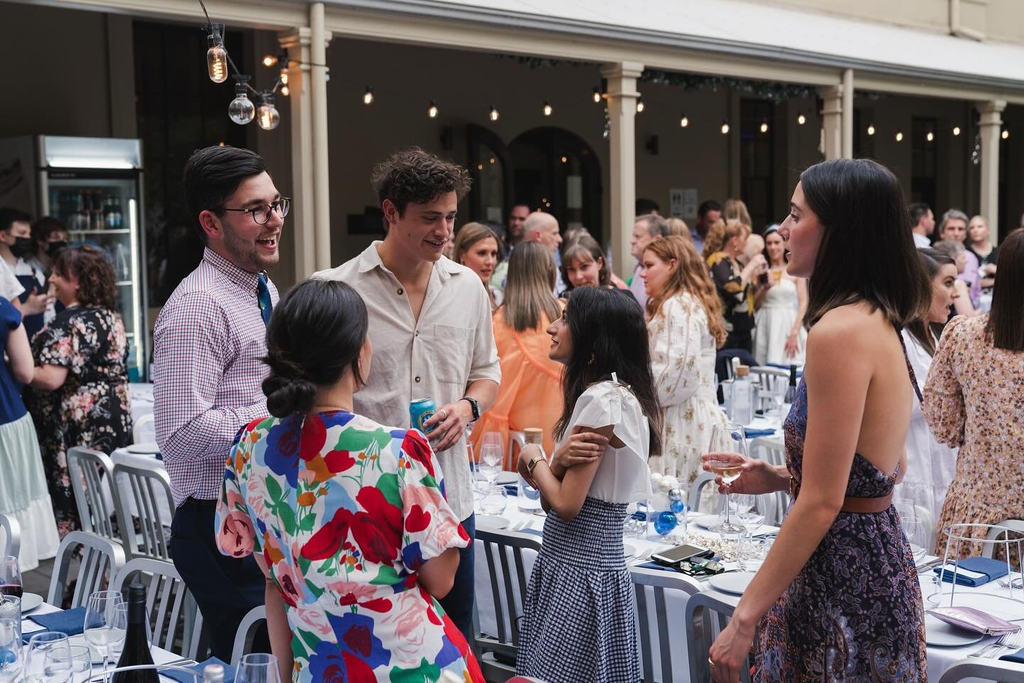 Friday nights in the courtyard!
It&rsquo;s going to be a beautiful day- have you booked your table for after work drinks yet?

@annaletitialove #drinks #afterworkdrinks #adelaide #adelaidefoodie #adelaideloves #cocktails #wine #beer