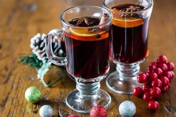 Our mulled wine is back!
Brewed fresh daily from 12pm. Warm up at Treasury 1860! 

#mulledwine #wine #adelaide #adelaidebars #adelaidefoodie