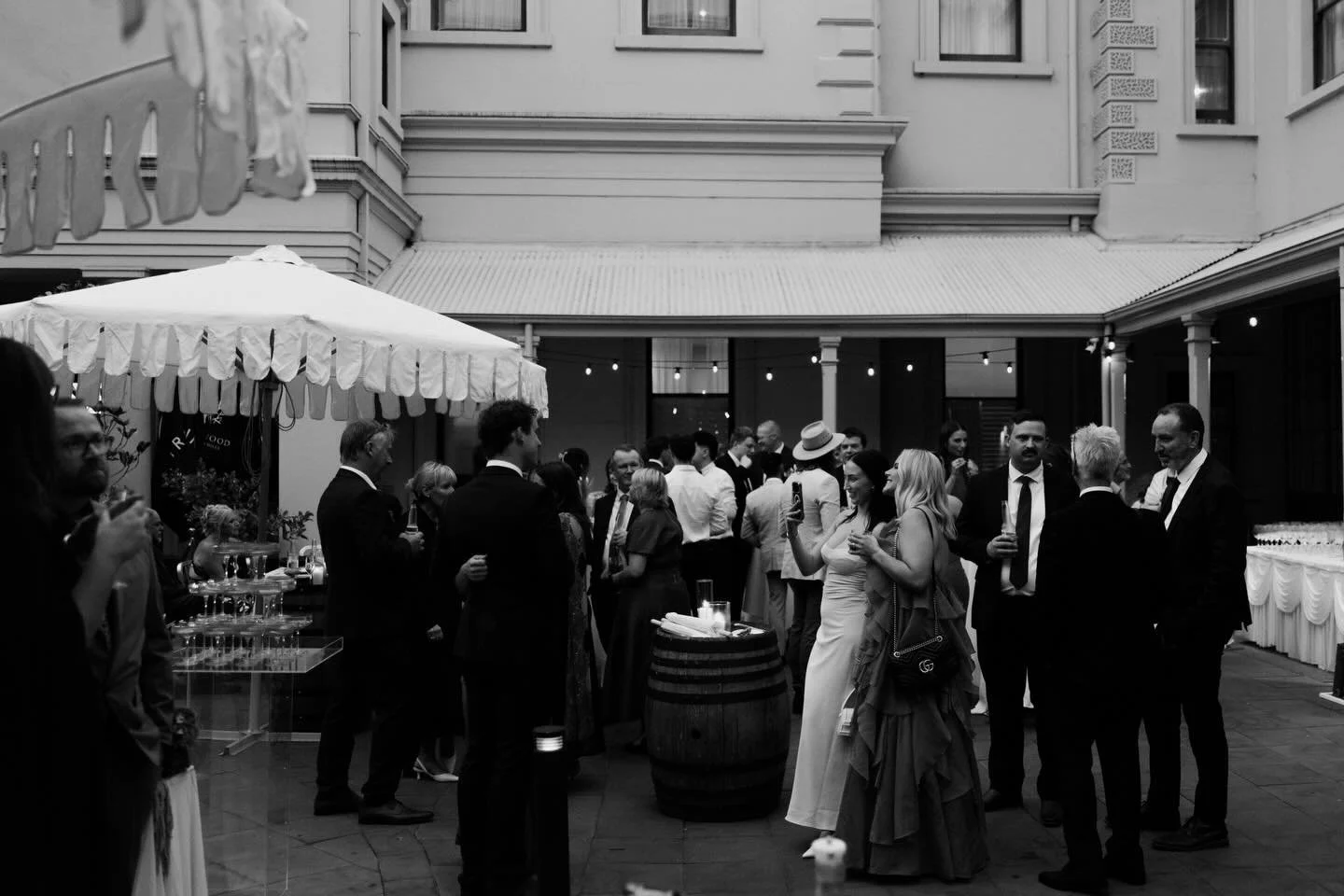 Gorgeous evenings in the courtyard 😍

📸 @kateoliviaweddings 

#adelaide #adelaideloves #weddingvenue #adelaideweddings #adelaidebars