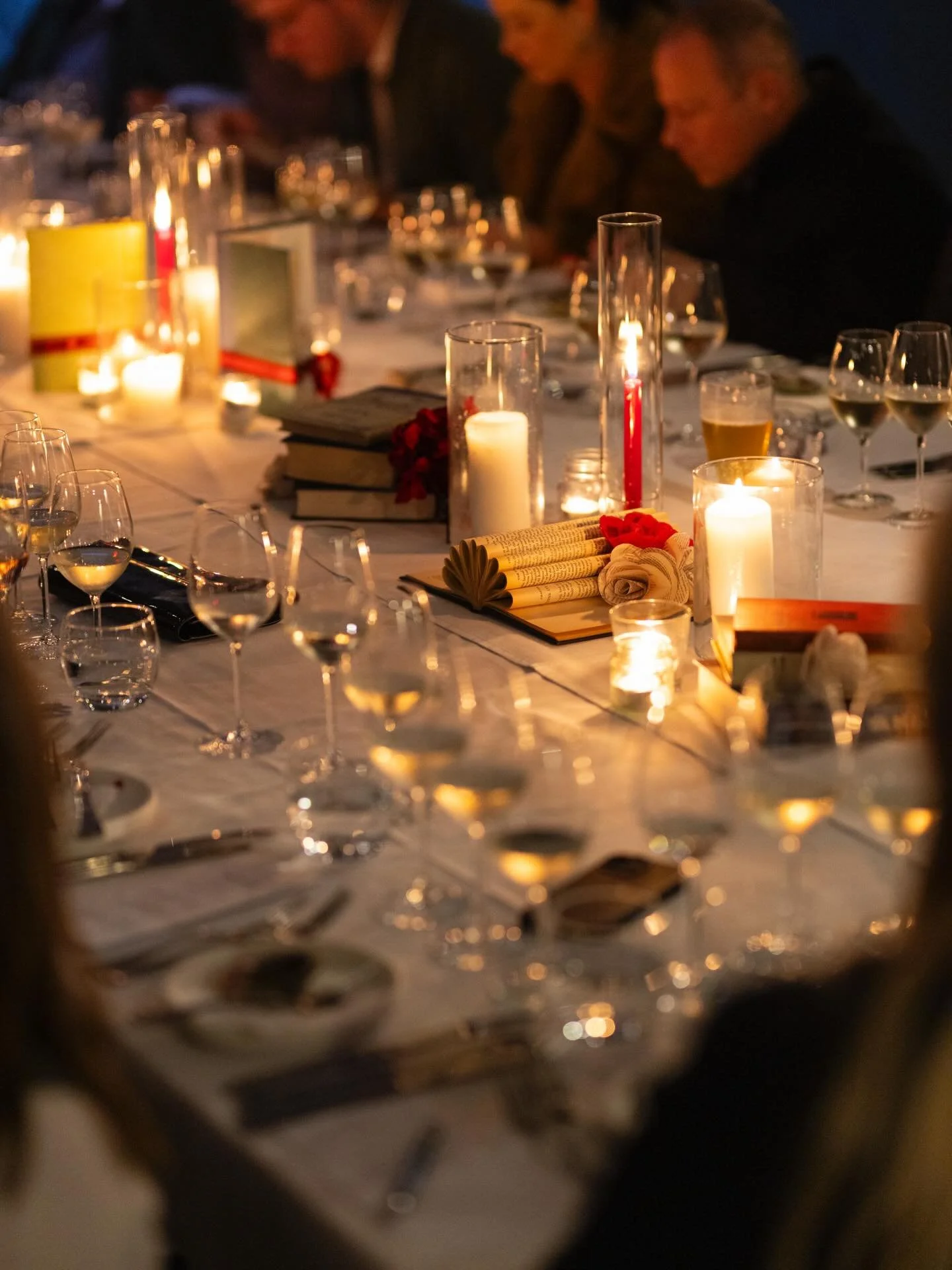 Tasting Australia done and dusted for another year at Treasury 1860! 

What an amazing event, four courses, paired with 8 wines, and each course paired with story telling, poetry, music and comedy- featuring some of our favourite artists @michellepea