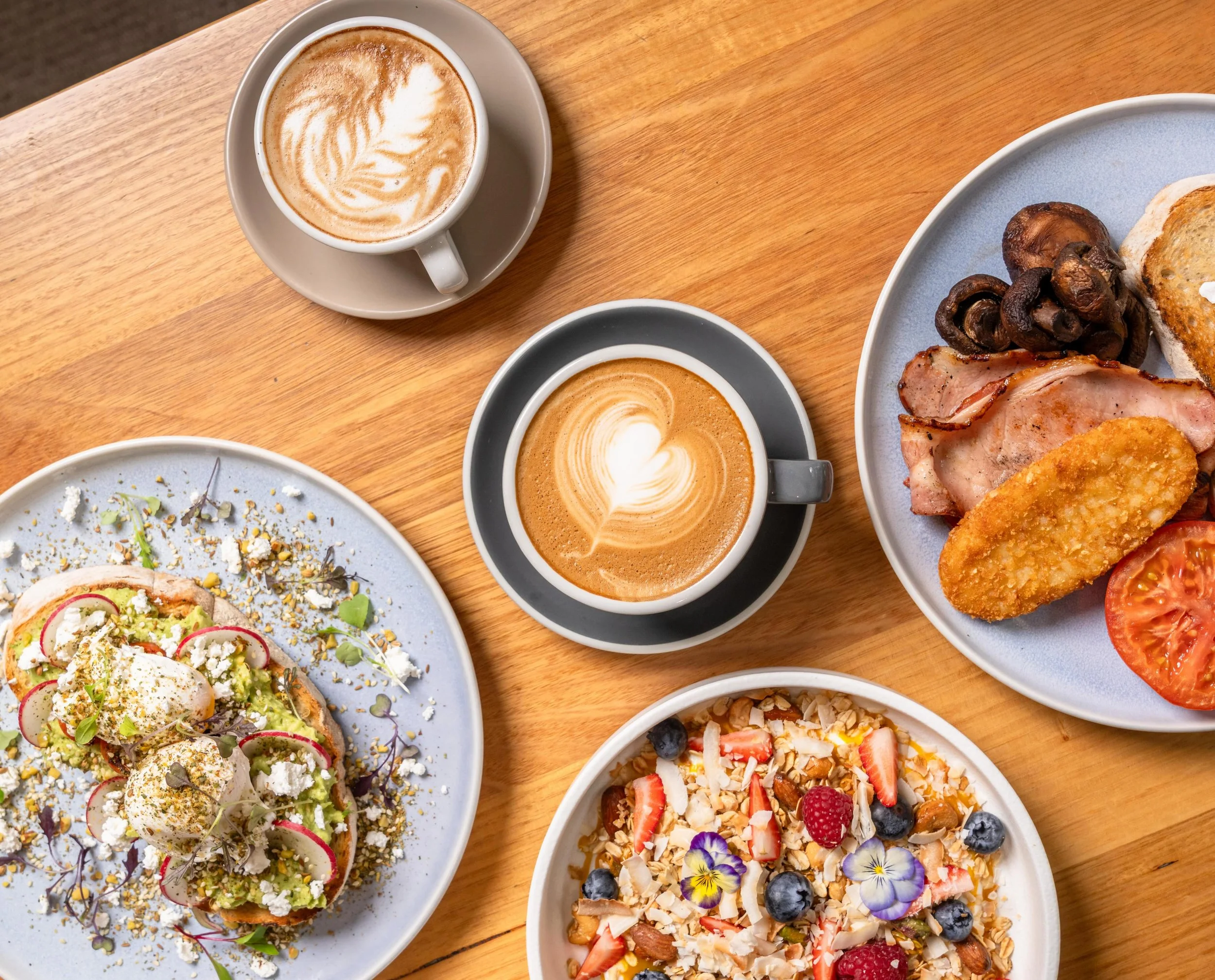 Breakfast @treasury1860 😋 

Monday to Friday 6:30am-10am
Saturday, Sunday, PH 8am-11am

📸 @notyourleftovers 

#adelaideloves #adelaidefood #adelaidebreakfast #adelaidebrunch #coffee @johnny_the_chef_holmes @uptowncoffeeroasters