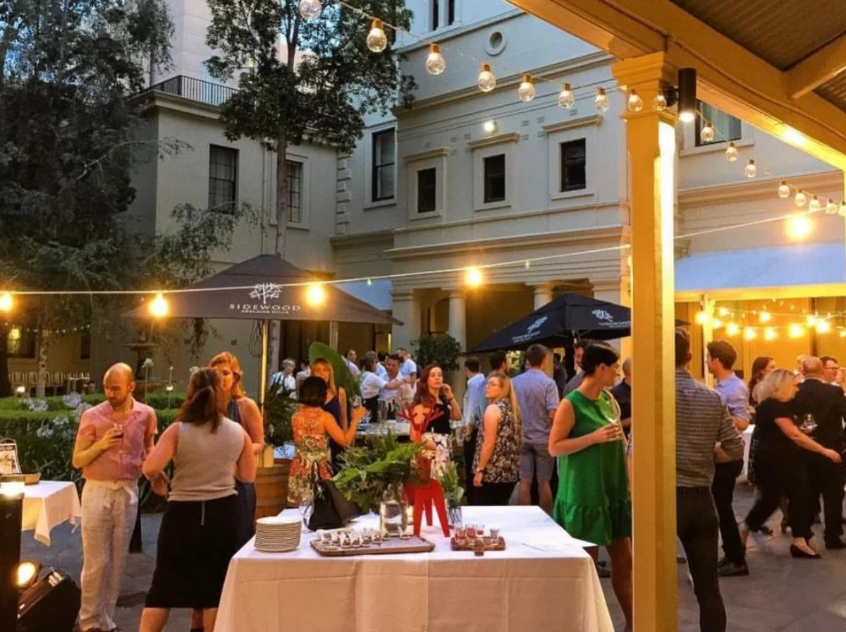 Gorgeous summer evenings in the Treasury 1860 courtyard! The perfect location for your after work drinks, dinner under the stars, festive gatherings and special occasions 🥰 

#adelaide #hiddengem #adelaidefoodie #drinks #afterwork @experienceadl @ci