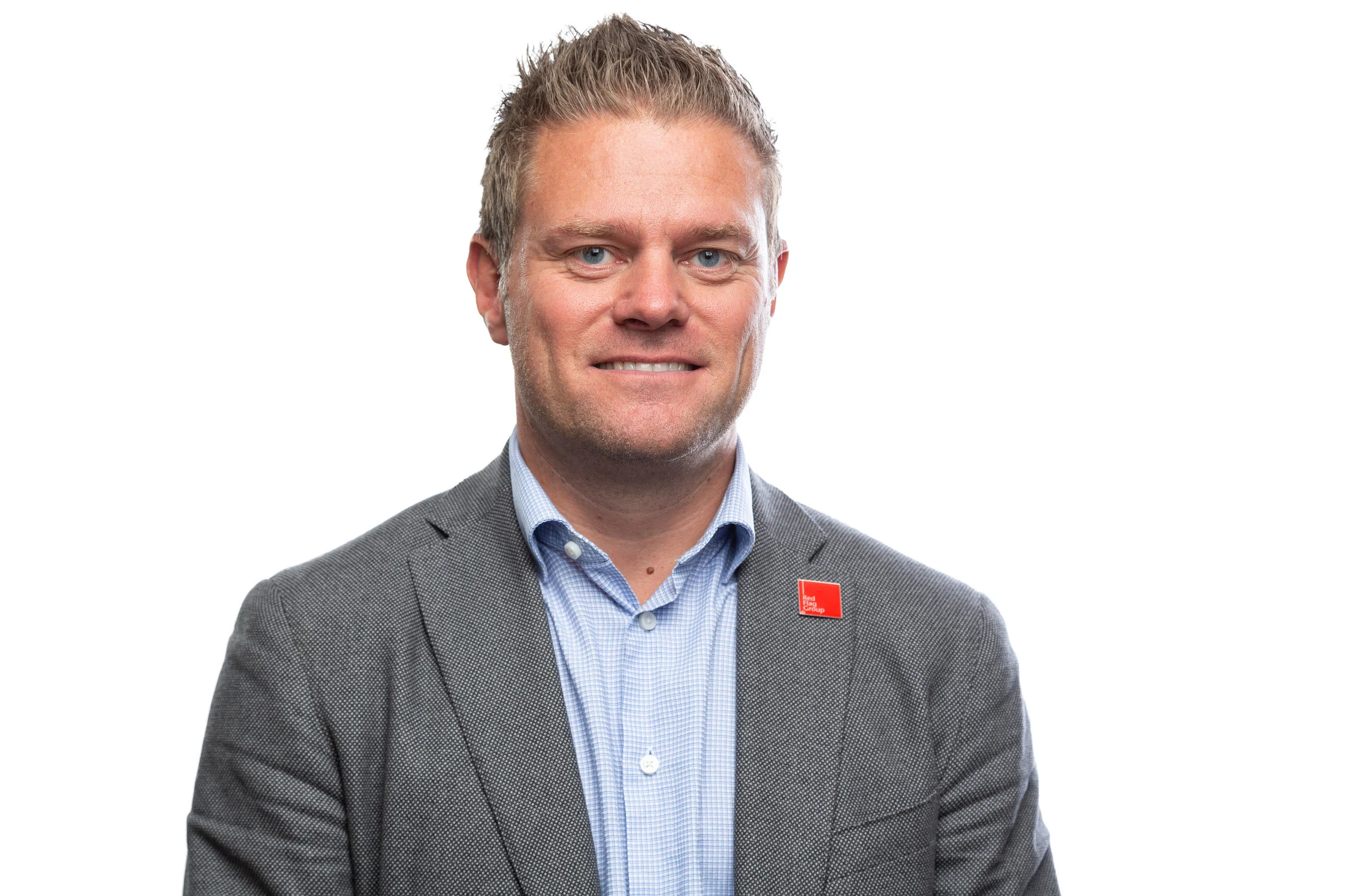 Casper Bekker - Spain, Italy, Nordics Casper.Bekker@redflaggroup.com