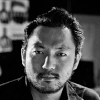 筒井 秀一 — Creative Director / Architect
